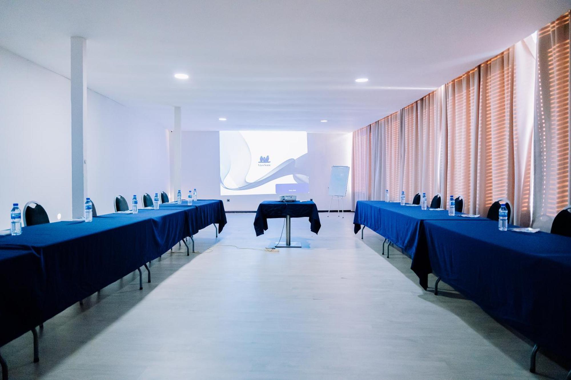 Beira Terrace Hotel Bagian luar foto