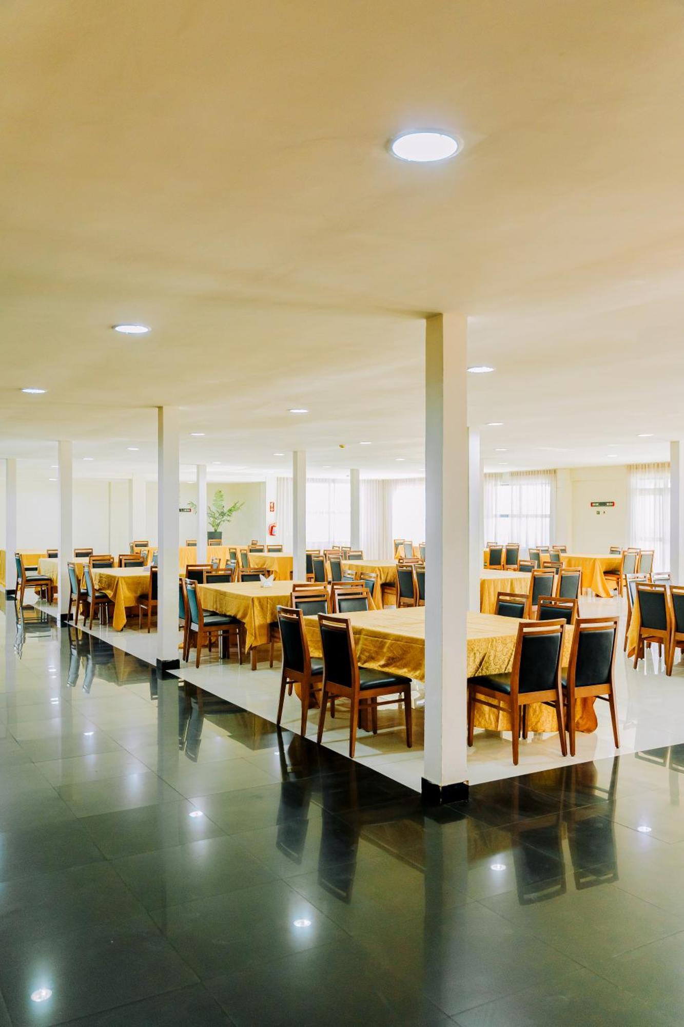 Beira Terrace Hotel Bagian luar foto