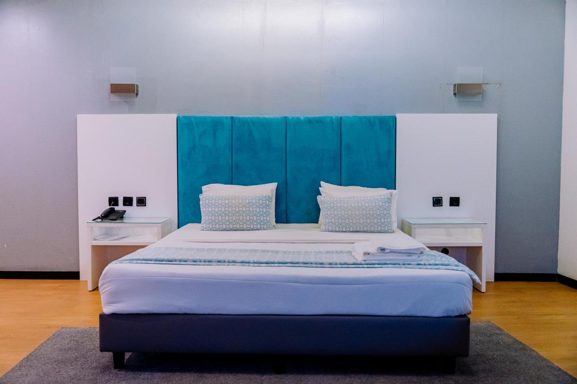 Beira Terrace Hotel Bagian luar foto